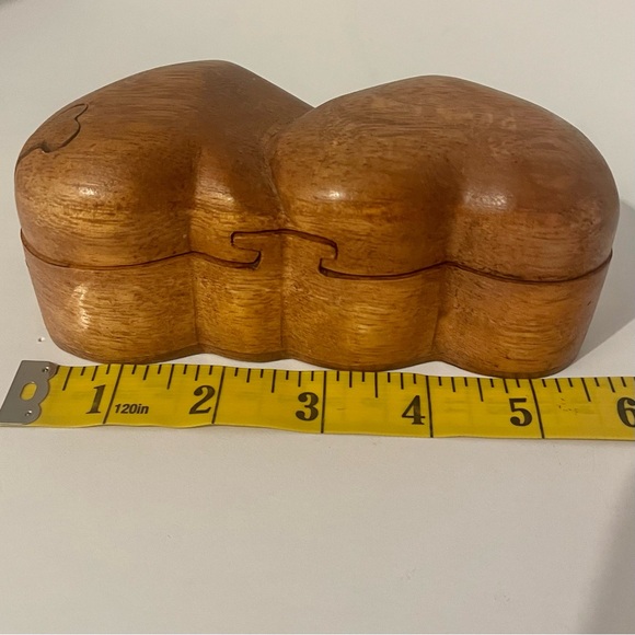 Double Heart Carved Wooden Puzzle Trinket Box Secret Compartment - Picture 6 of 8